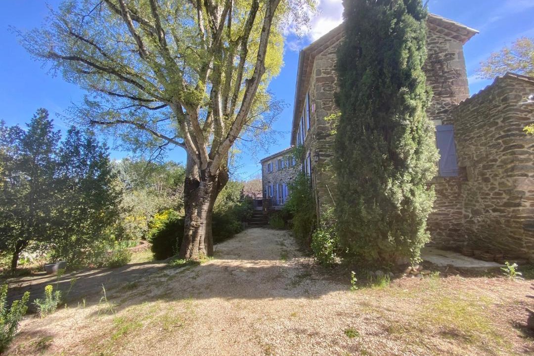 Photo of Others in Gravieres