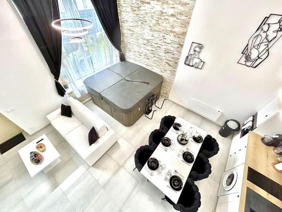 Photo of Others in Pont-sur-Yonne