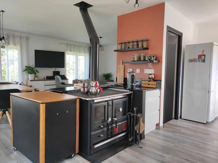 Photo of Others in Avallon