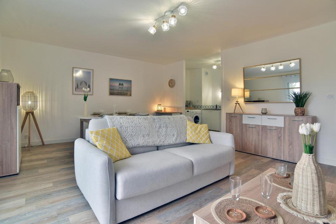 Photo of Others in Matignon