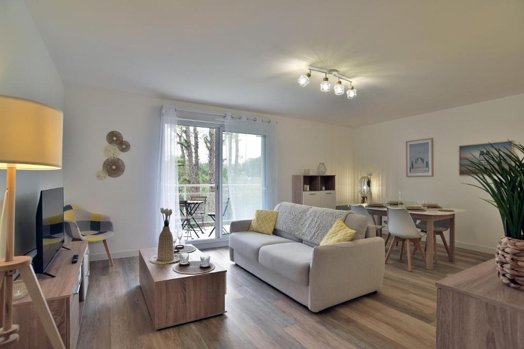 Photo of Others in Matignon