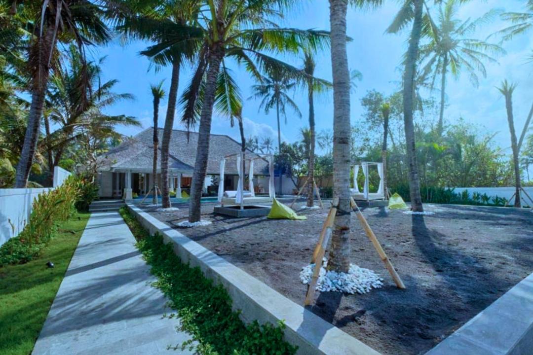 Photo of Others in Saba