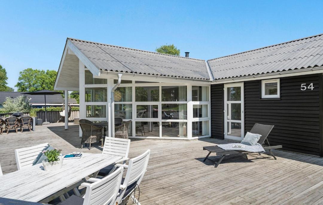 Photo of Others in Hvalpsund