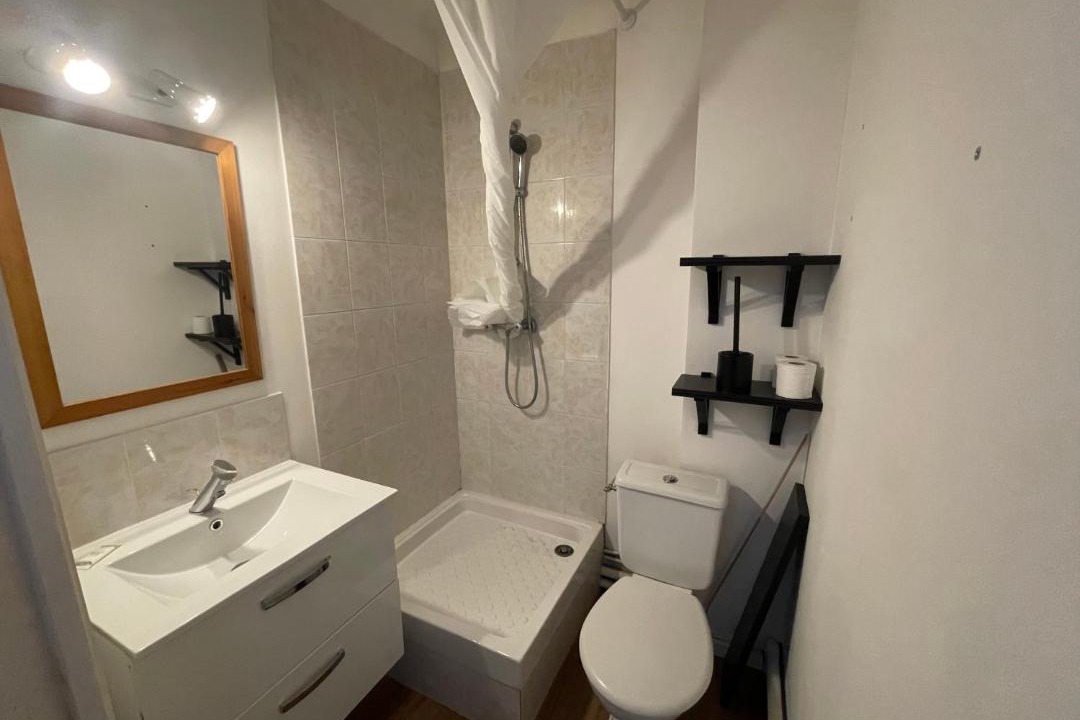 Photo of Others in Le Chemin Vert