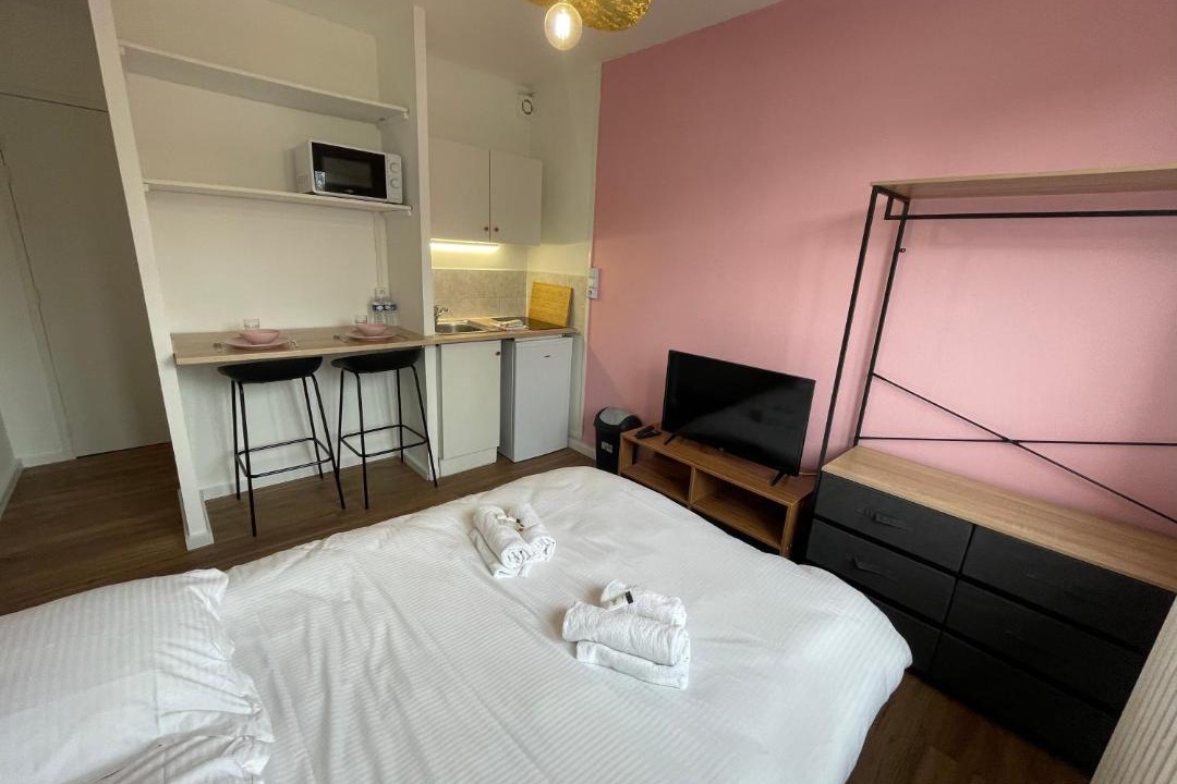 Photo of Others in Le Chemin Vert