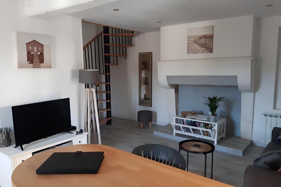 Photo of Others in Saint-Cesaire