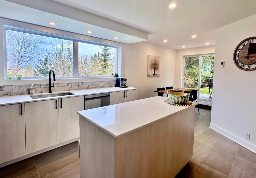 Photo of Kitchen in Saint-Faustin-Lac-Carre