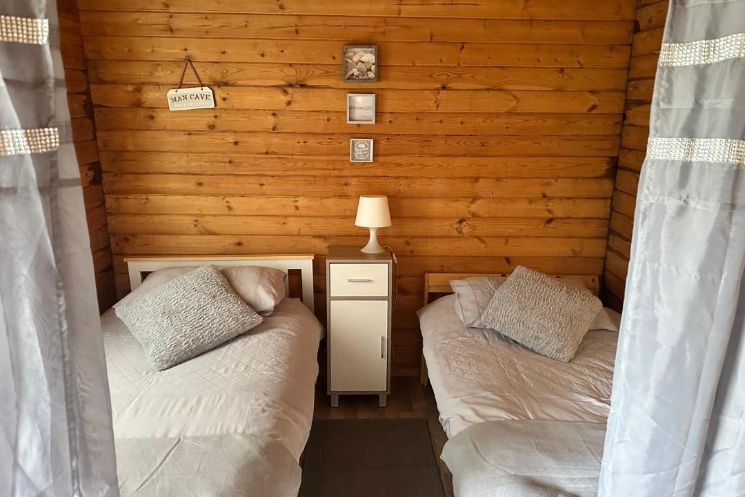 Photo of Others in Frampton