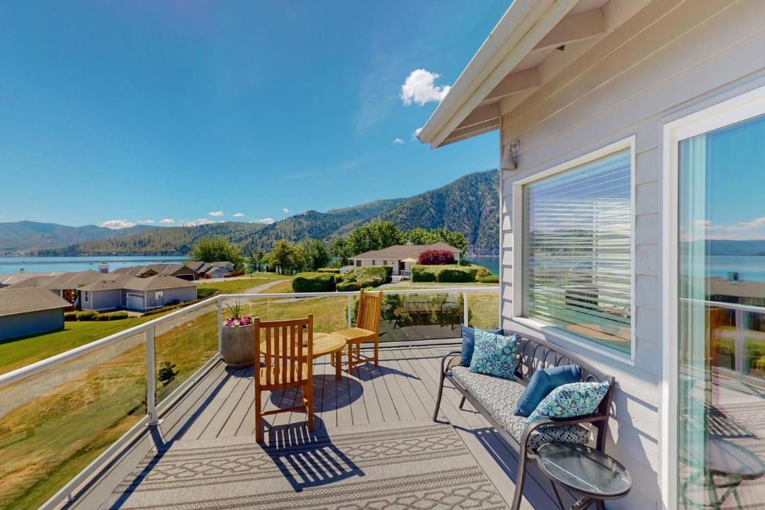 Photo of Others in Wapato Point