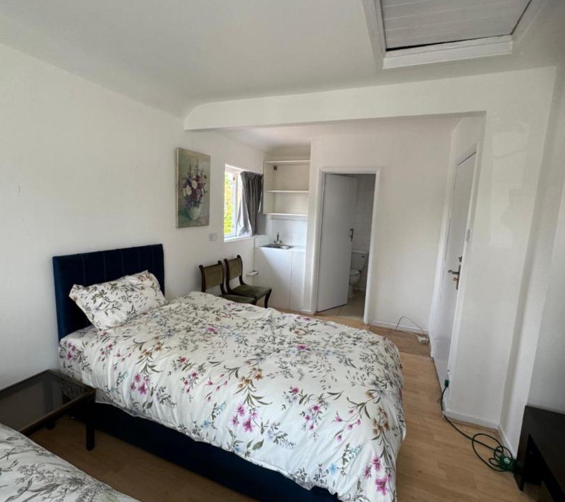 Photo of Others in Heston Central