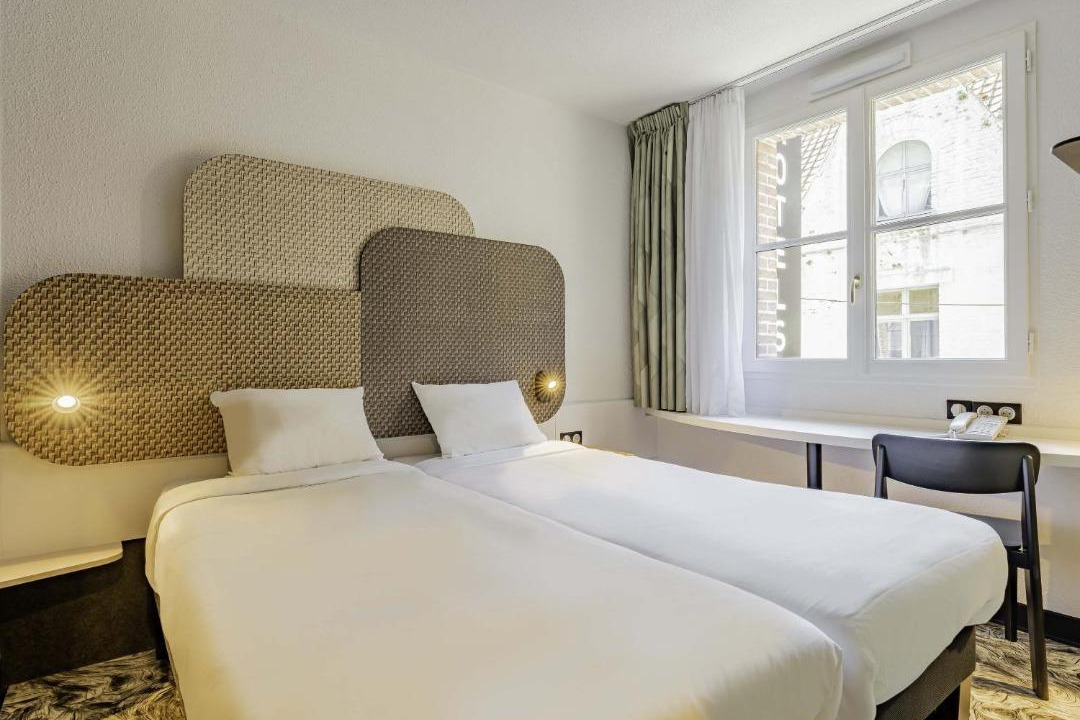 Photo of Others in Arras