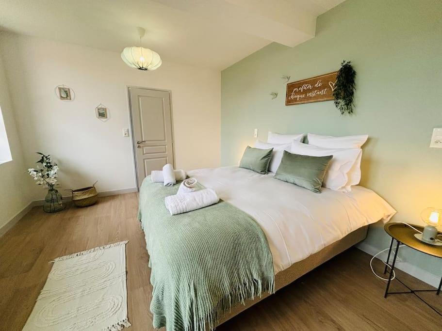 Photo of Bedroom in Caours