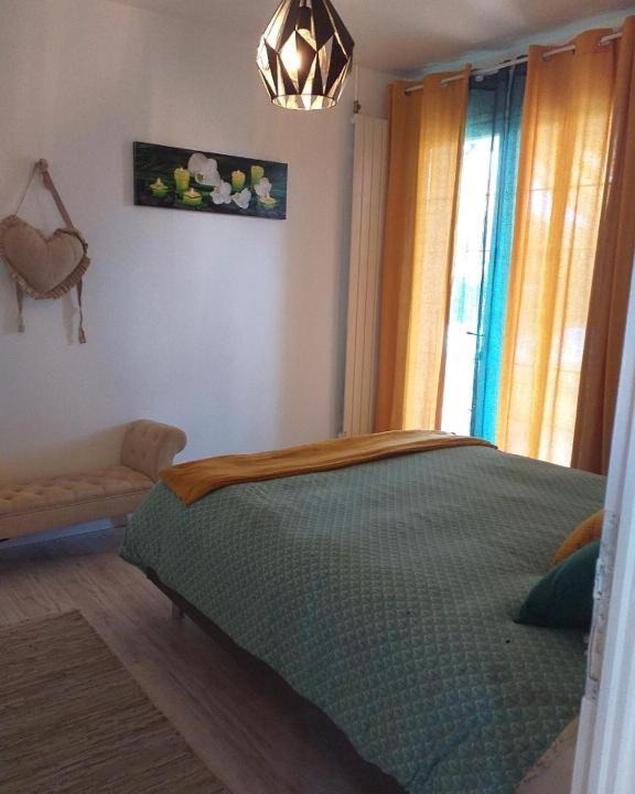 Photo of Others in Seyresse