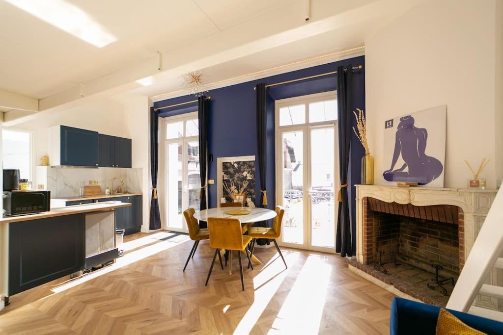 Photo of Others in Avon