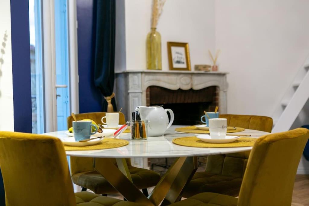 Photo of Others in Avon