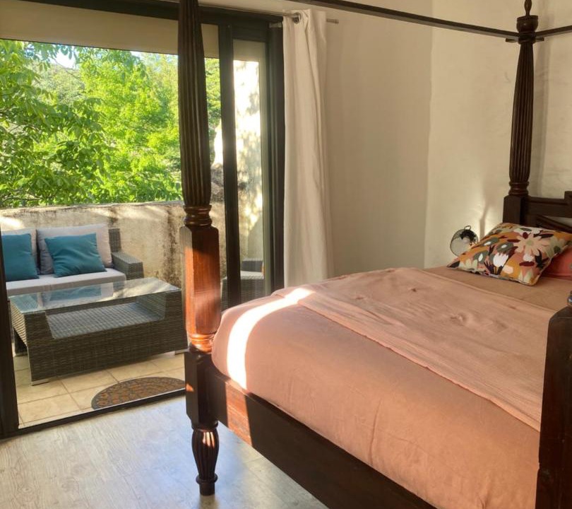 Photo of Others in Premian