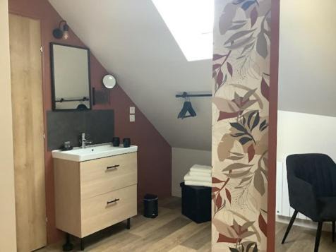 Photo of Others in Widehem