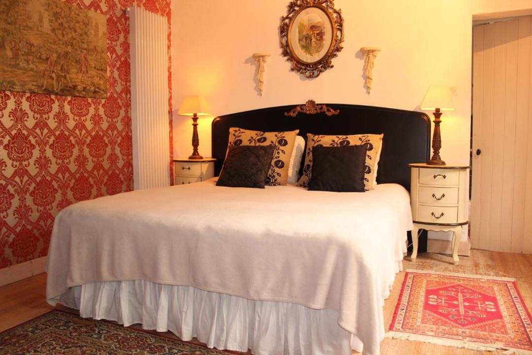 Photo of Others in Craon