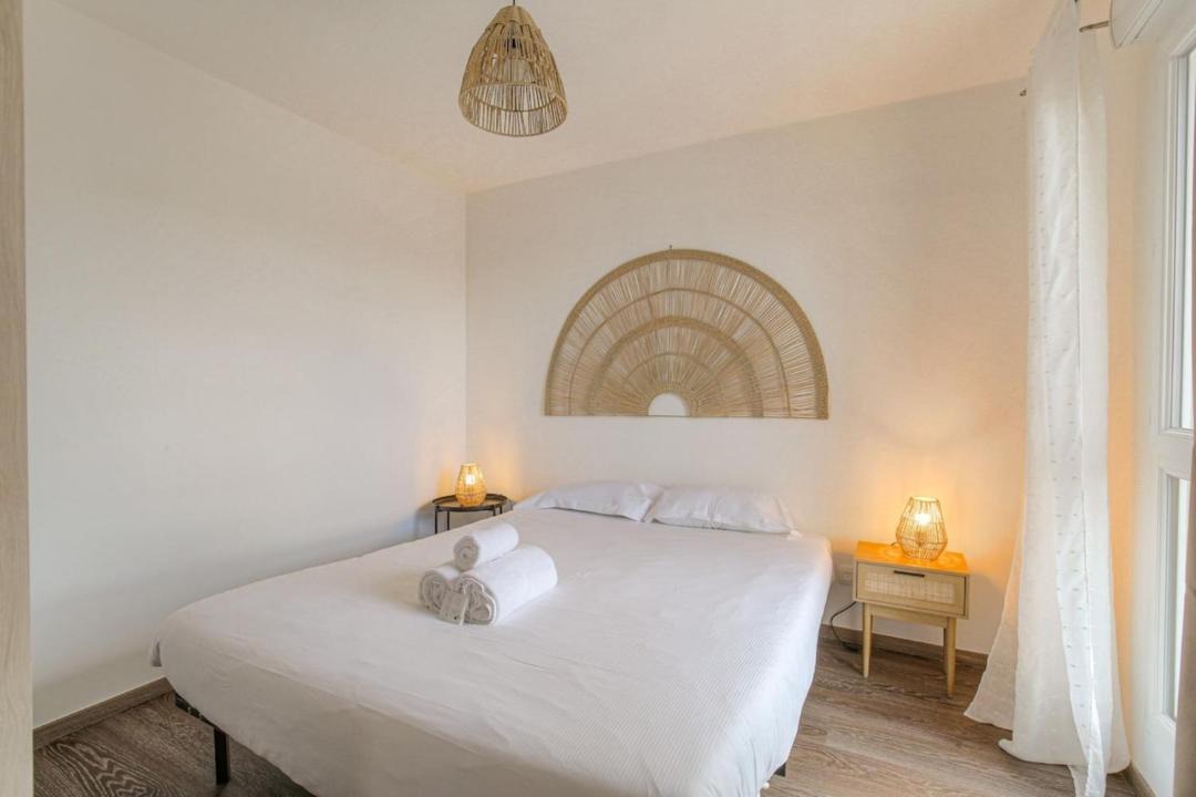 Photo of Others in Zola - Pressense