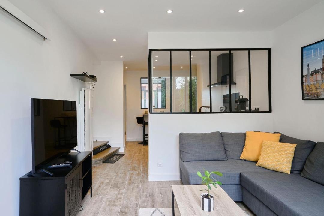 Photo of Others in Fives