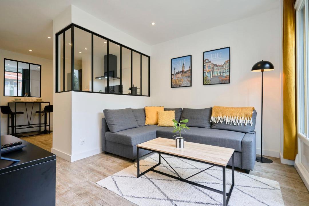 Photo of Others in Fives