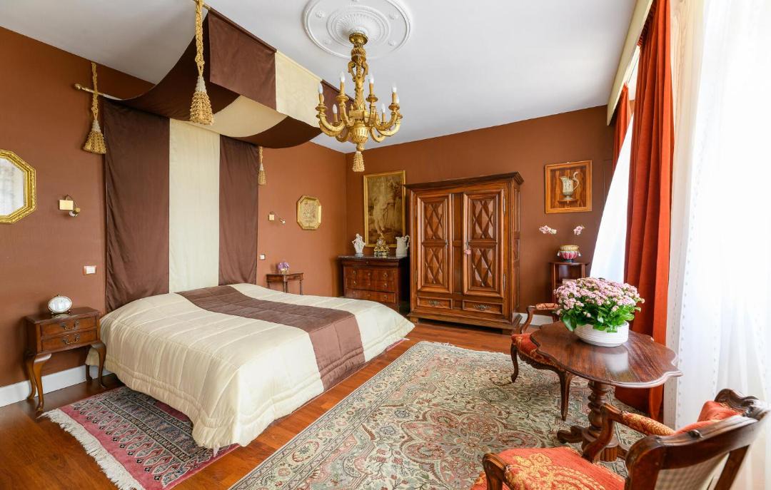 Photo of Bedroom in Lencloitre