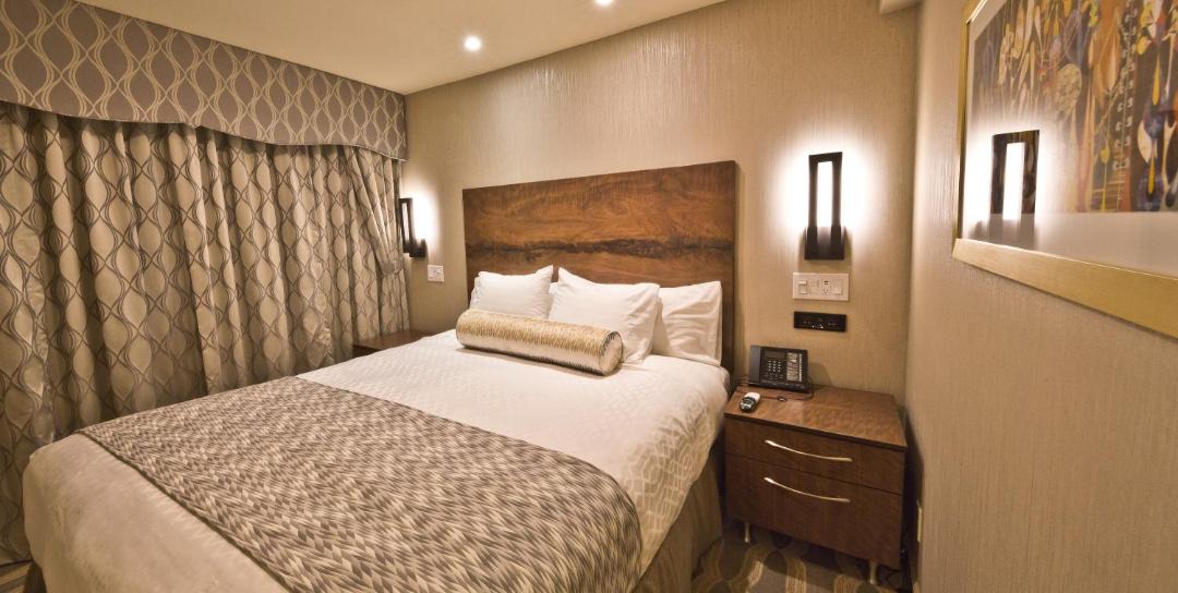 Photo of Bedroom in Cuesta Park