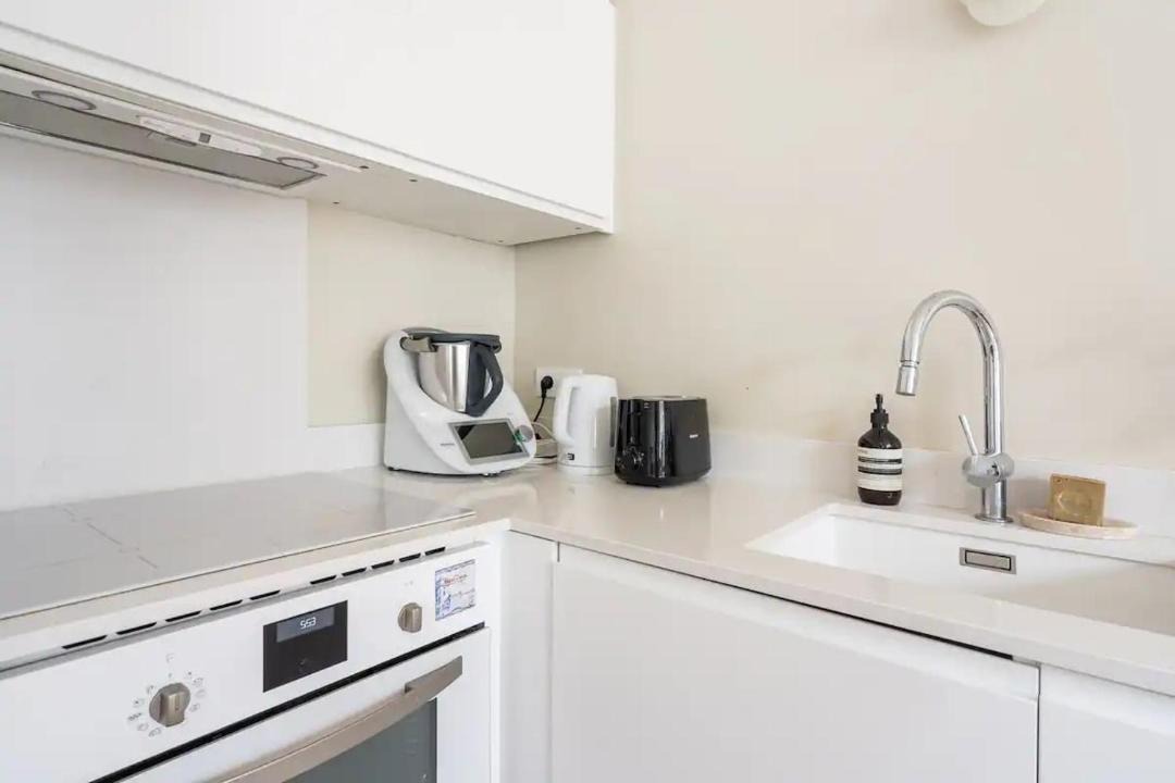 Photo of Others in Neuilly-sur-Seine