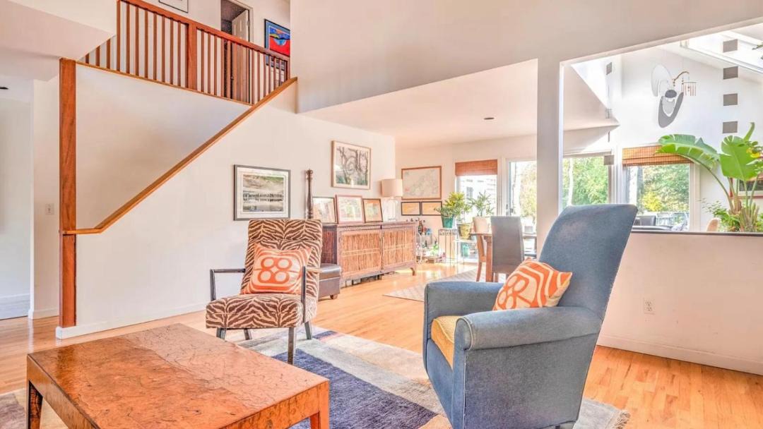 Photo of Others in Tuckahoe