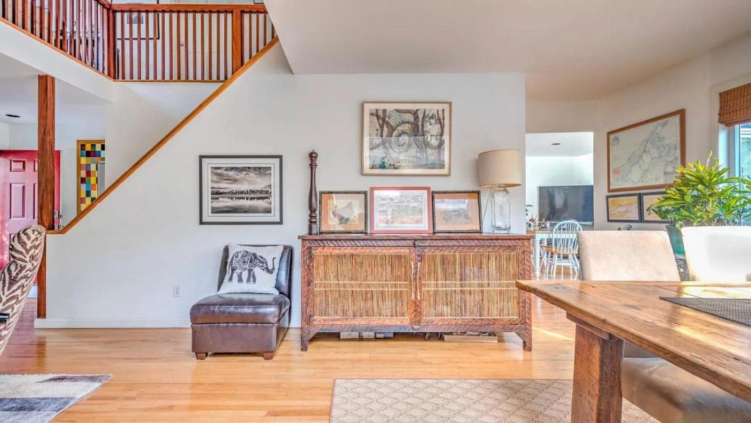 Photo of Others in Tuckahoe