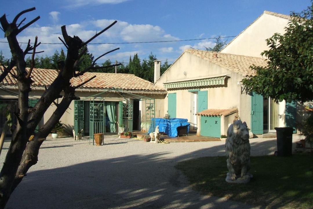 Photo of Others in Chateaurenard