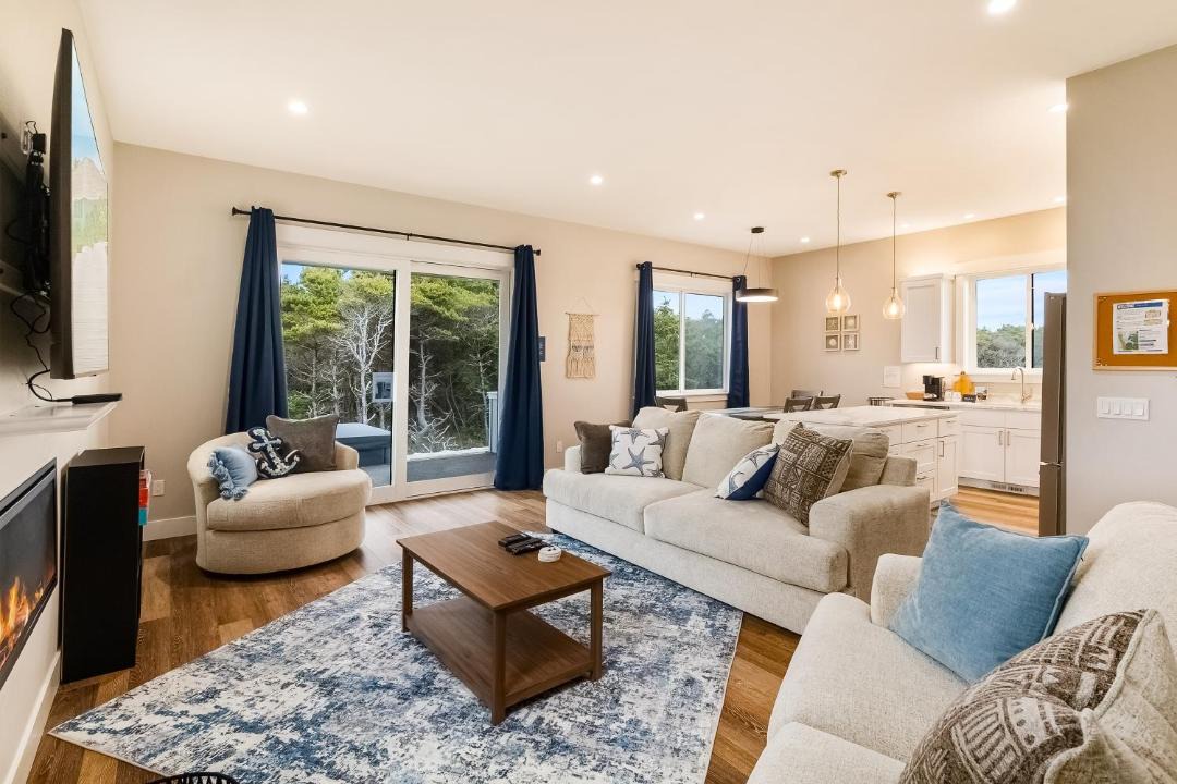 Photo of Others in Westport