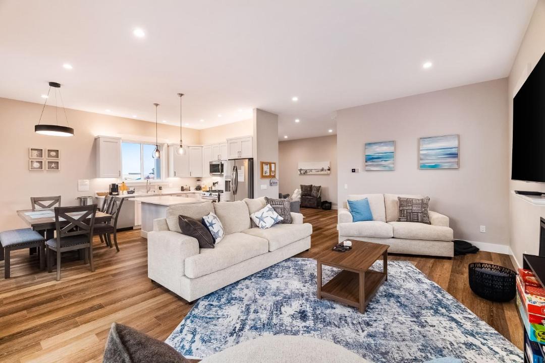 Photo of Others in Westport