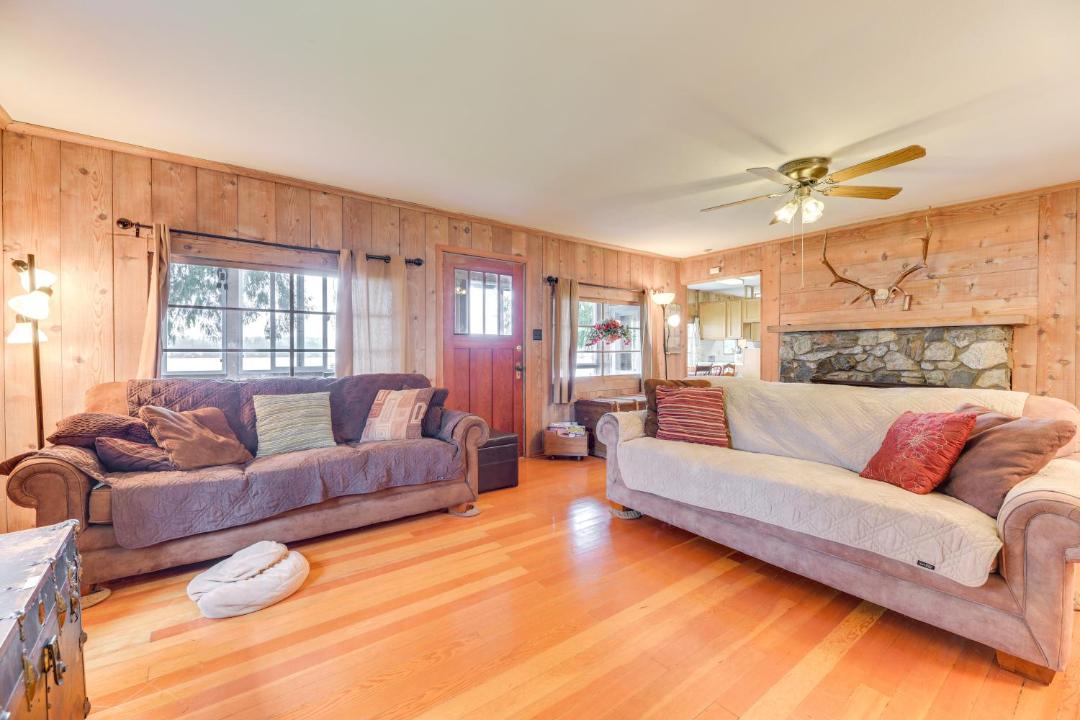 Photo of Others in Grapeview