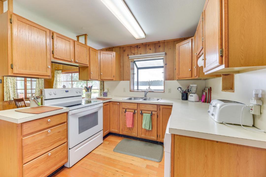 Photo of Others in Grapeview