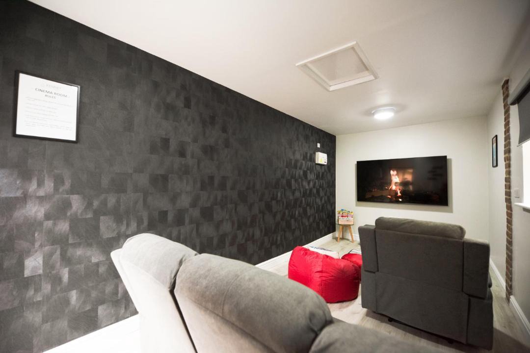 Photo of Others in Reading