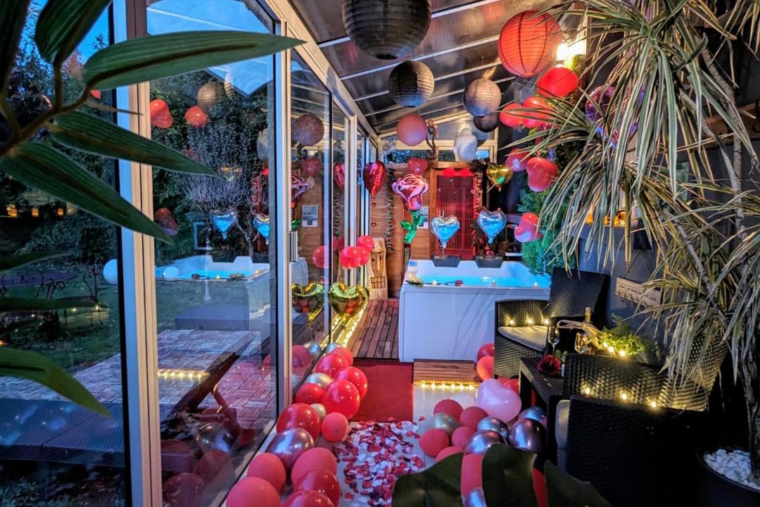 Photo of Others in Le Passage