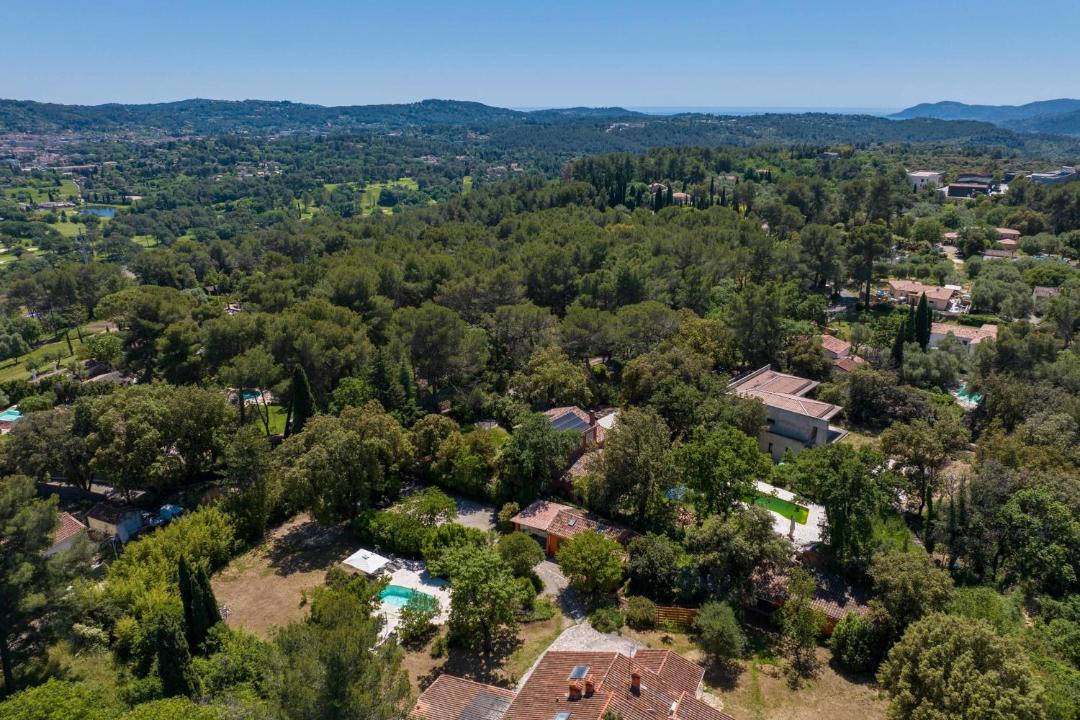 Photo of Others in Grasse