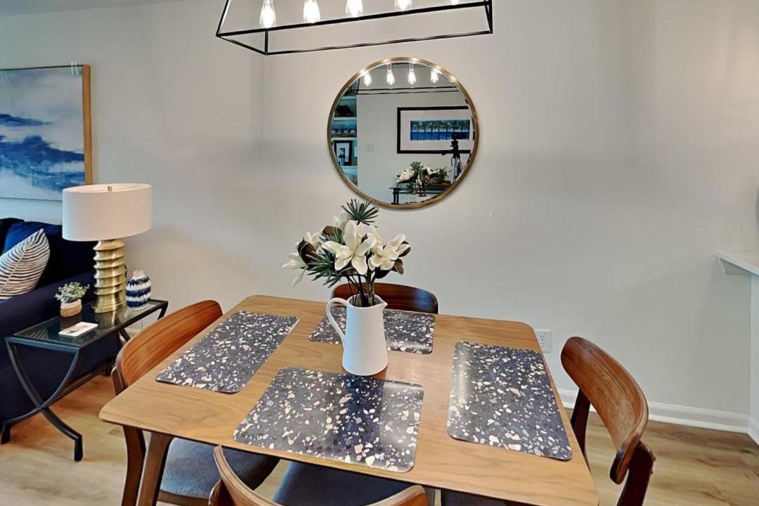 Photo of Others in Key Allegro