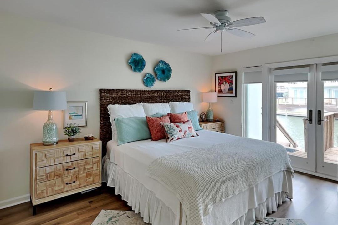 Photo of Others in Key Allegro