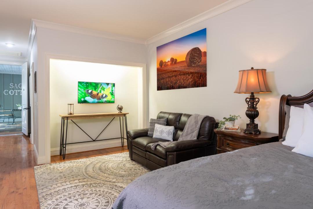 Photo of Others in Adairsville