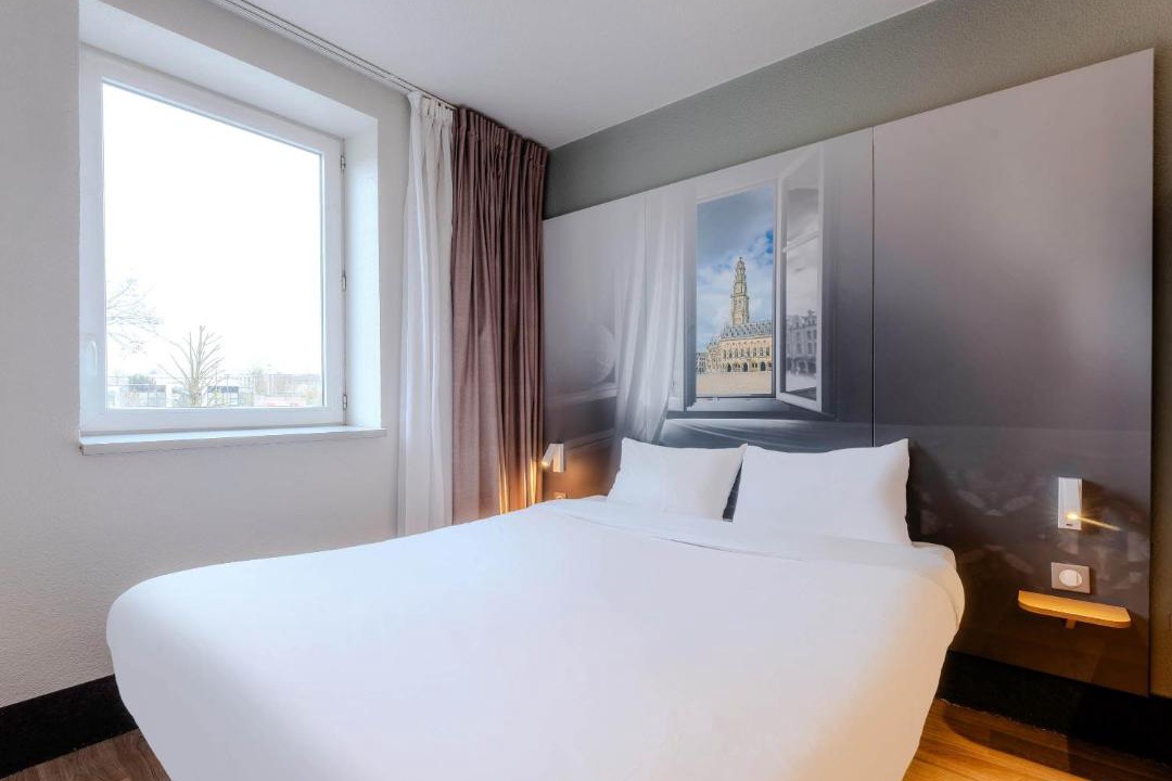 Photo of Others in Arras