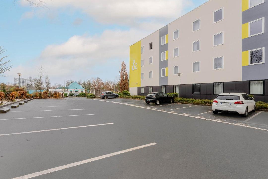 Photo of Others in Arras