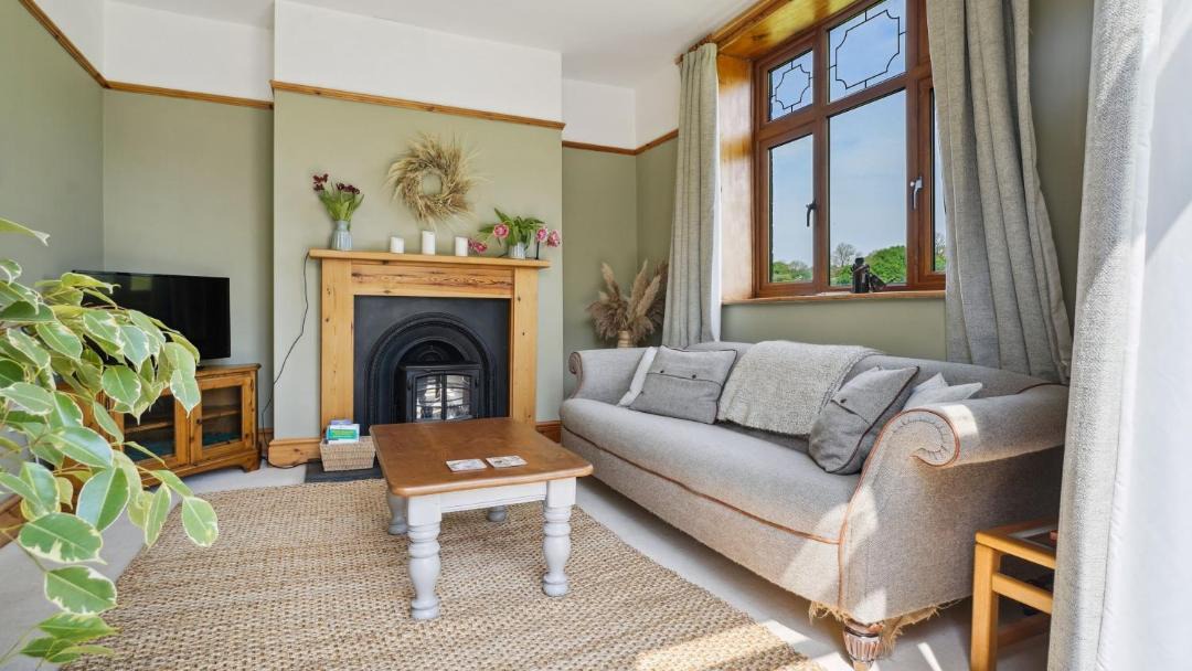 Photo of Others in Leeswood