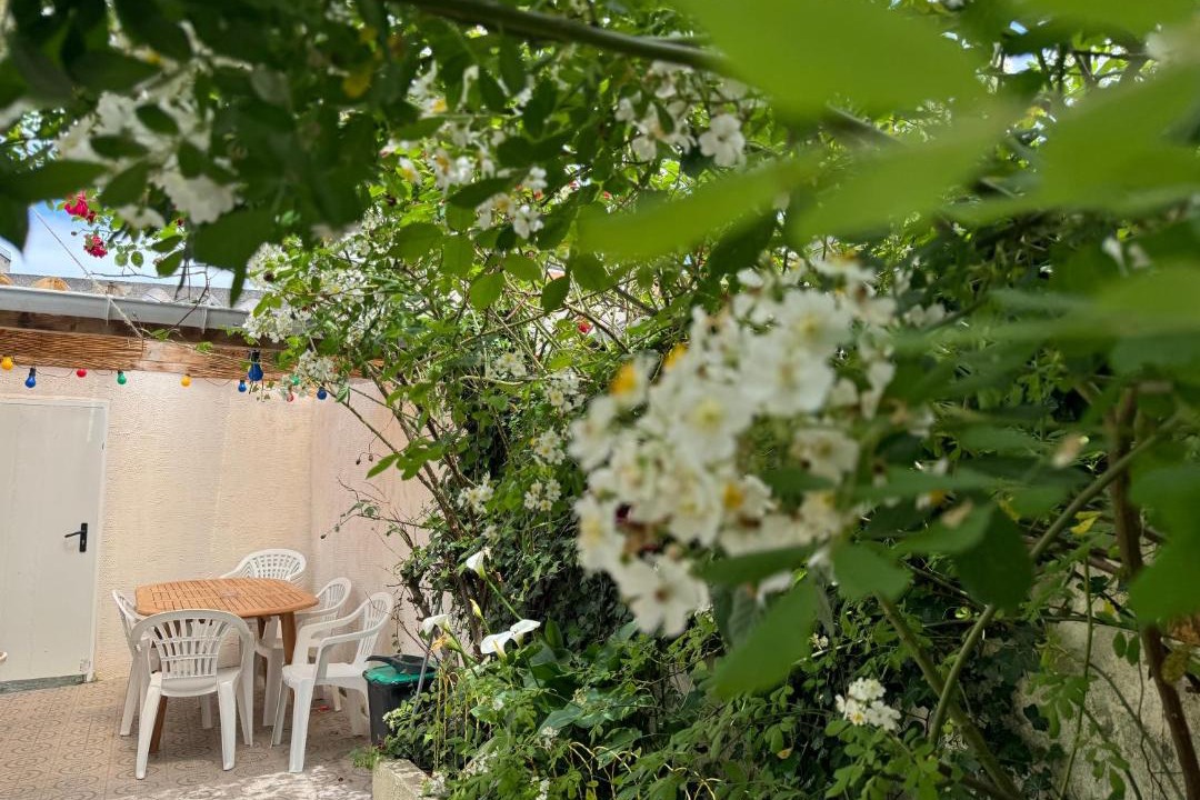 Photo of Others in Brequerecque