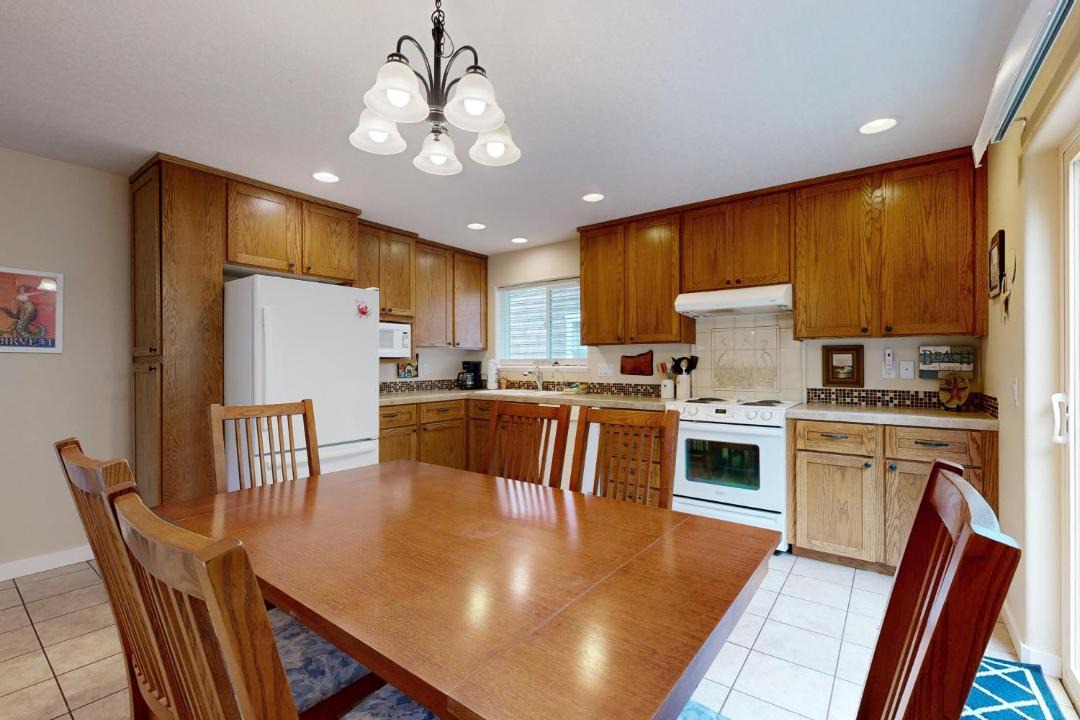 Photo of Kitchen in Rockaway Beach