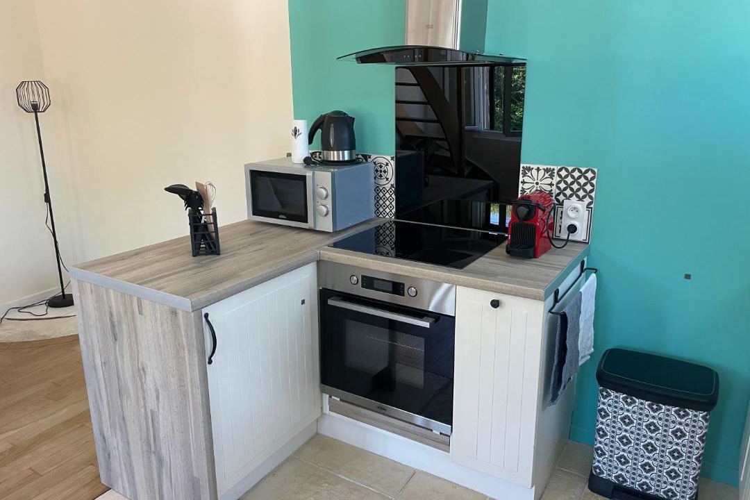 Photo of Others in Vauxbuin