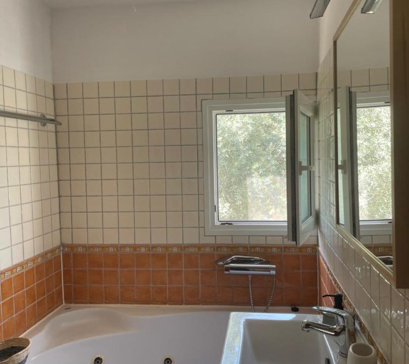 Photo of Others in Mikros Gialos