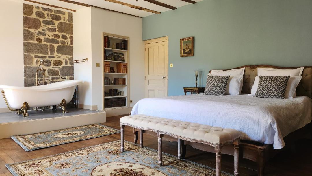 Photo of Bedroom in Anglards-de-Salers