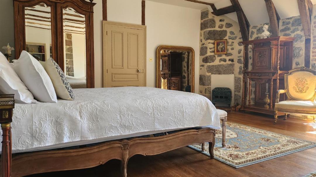 Photo of Bedroom in Anglards-de-Salers